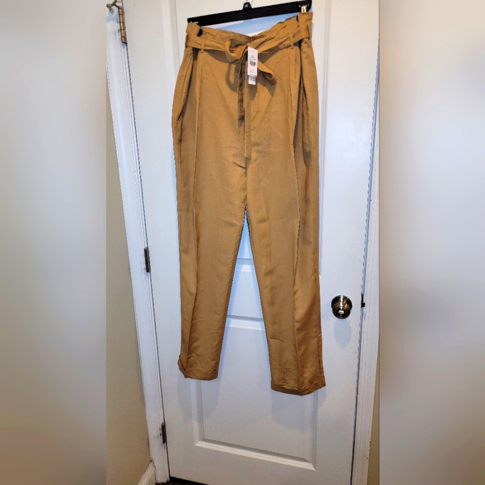 NWT Linea Donna Tan, Chic, High-Waisted Linen Blend Pants